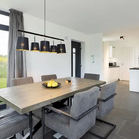 Irish Condor Holiday home Hohenkirchen (Nordwestmecklenburg)